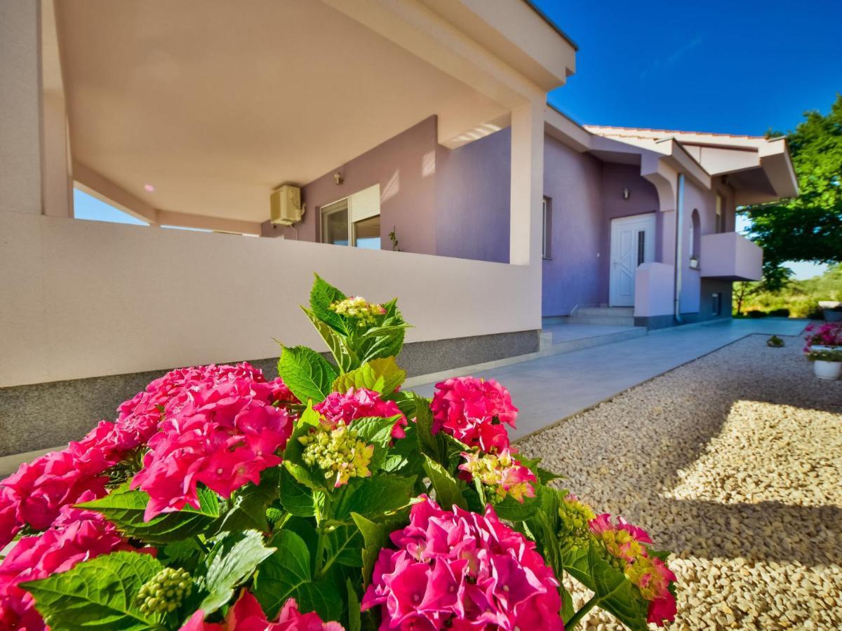Holiday Home Anic By Interhome Smilcic Exterior photo